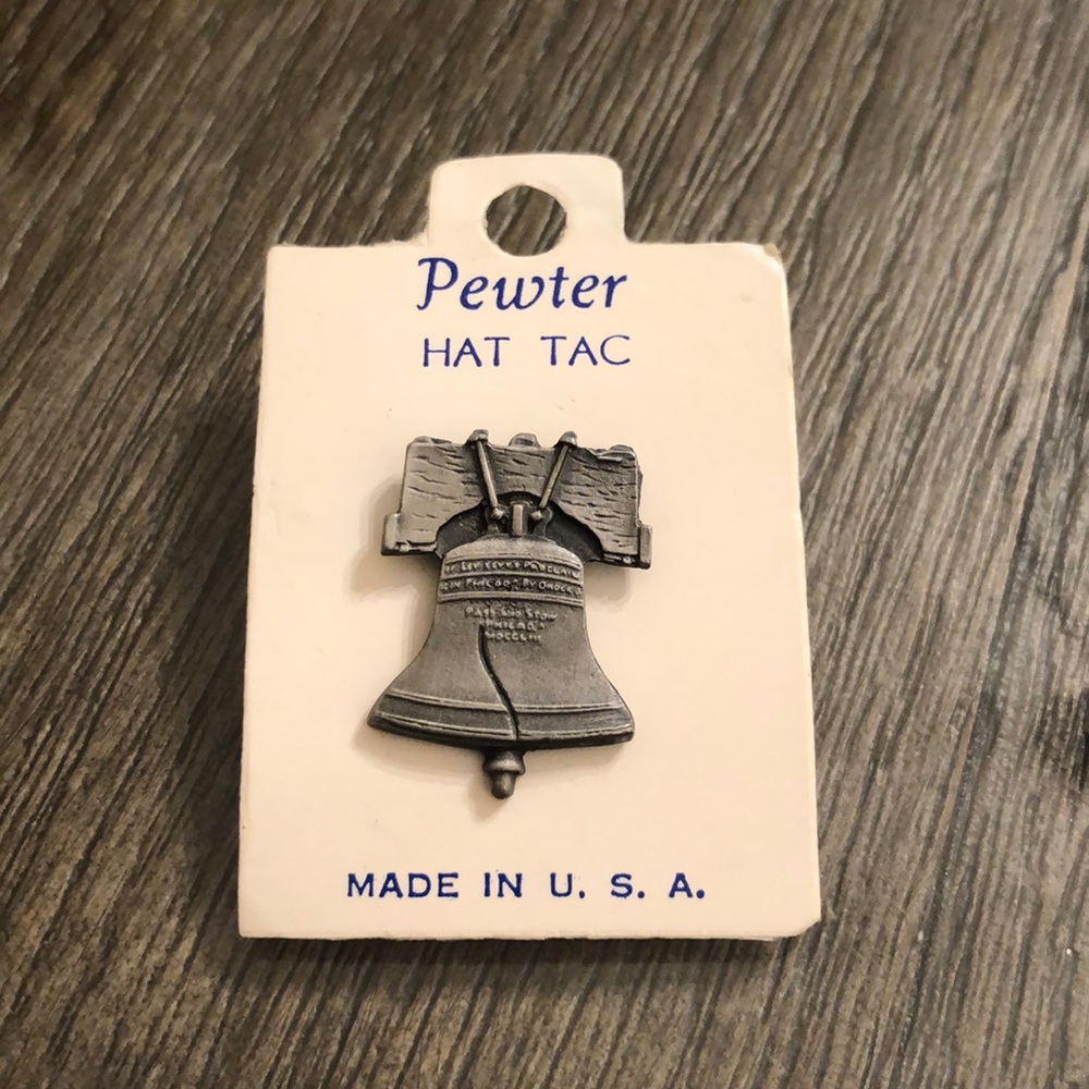 Vintage Pewter Liberty Bell Pin, Philadelphia, PA Hat Tac Souvenir